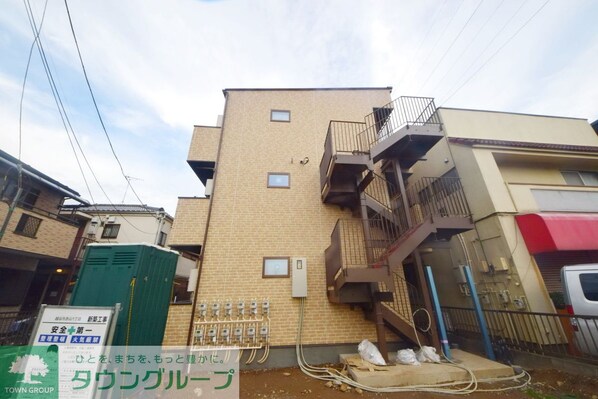 モナーク越谷の物件内観写真